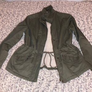 Women’s olive green fur lined jacket